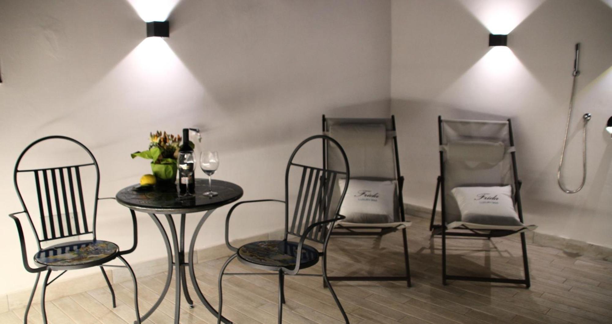 Frida Luxury B&B Vietri Bagian luar foto
